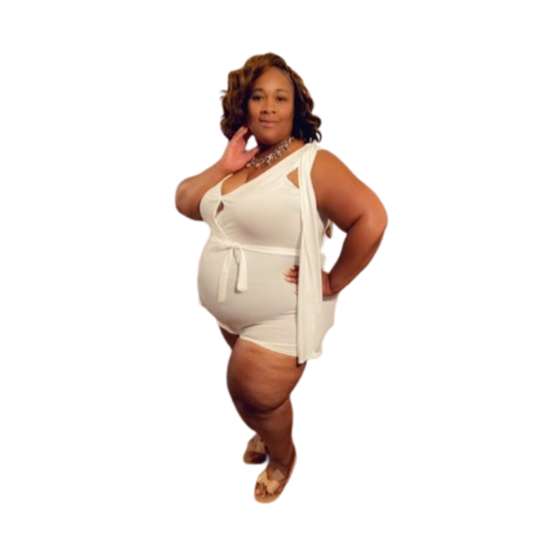 Plus Size Solid V Neck Sleeveless Romper